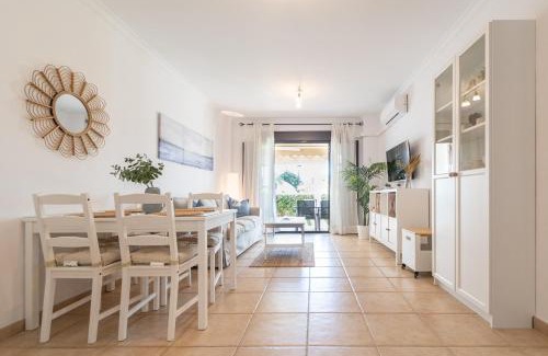 Los Gallos-Cerromolino Apartment | Apartamento Planta Baja Coto Sancti Petri Playa de la Barrosa