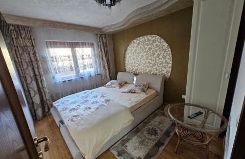 Craiova Apartment | Apartament 3 camere plus living, 2 bai, modern