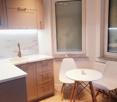 Dziwnowek Apartment | Apartament Beige z ogródkiem