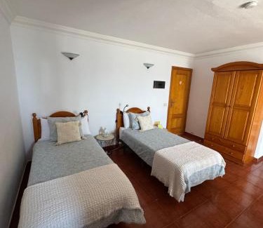 Santa Cruz de Tenerife Apartment | Apartamento junto al mar La Baja