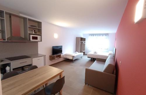 Santiago de Compostela Apartment | Apartamentos Turísticos Pontepedriña by Bossh! Hotels