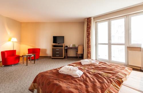 West Pomeranian Voivodeship Apartment | Apartament hotelowy delux w Kołobrzegu ul Kościuszki 16 Pobyt 7 nocy 10 procent rabatu