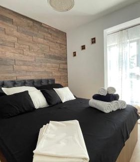 Saturn Apartment | Apartament Maria