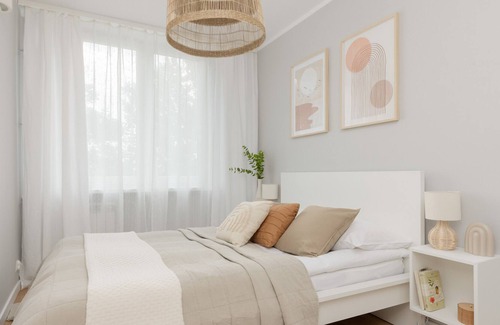 Saska Kepa Apartment | Apartament Miedzynarodowa by Renters