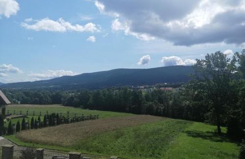 gmina Dobra Apartment | Apartament PODLASEK z widokiem na Beskid Wyspowy