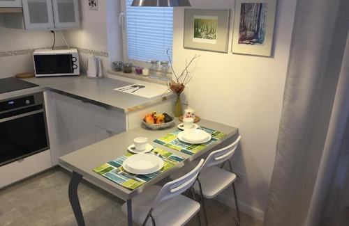 Bielany Apartment | Apartament Słodowiec Metro, Free parking