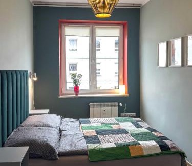 Kielce Apartment | Apartament Sienkiewicza, parking, 2 sypialnie, klimatyzacja, 24h kod, 200m od PKP, FVAT