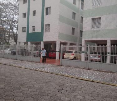 Boqueirao Apartment | Apartamento 108 Condominio Serena a 150 metros da praia - 1 andar -Guilhermina - Praia Grande
