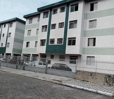 Boqueirao Apartment | Apartamento 108 Condominio Serena a 150 metros da praia - 1 andar -Guilhermina - Praia Grande