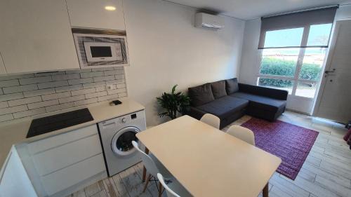 Grau i Platja Apartment | Apartamento 1ª linea by Hugo Beach Hotel - Mayores de 25
