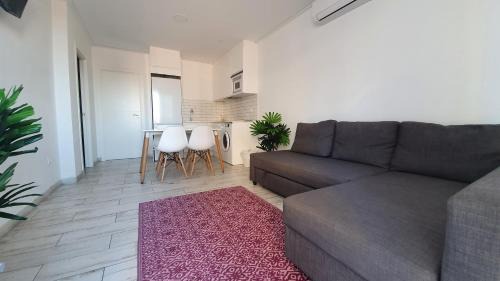 Grau i Platja Apartment | Apartamento 1ª linea by Hugo Beach Hotel - Mayores de 25