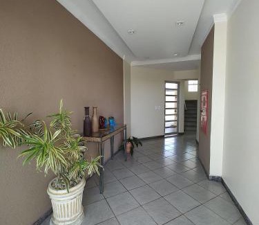 Pontal do Parana Apartment | Apartamento 2° andar, n° 23 - Frente mar