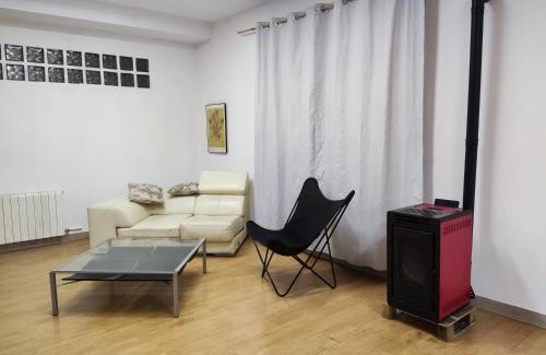 Sant Fost de Campsentelles Apartment | Apartamento a 10Km Barcelona, Jardin, Luminoso