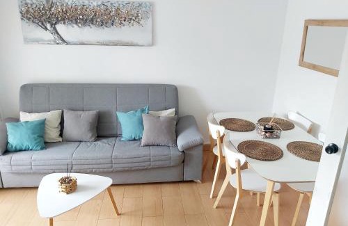 El Francas Apartment | Apartamento a 300 mts de la playa, 25 minutos de Port Aventura y 50 de Barcelona