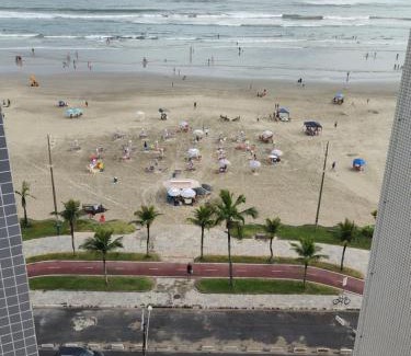 Caicara Apartment | Apartamento aconchegante, frente praia, vista linda