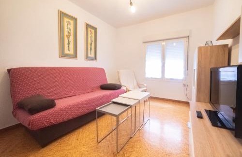 Distrito Llano Apartment | Apartamento Bécquer