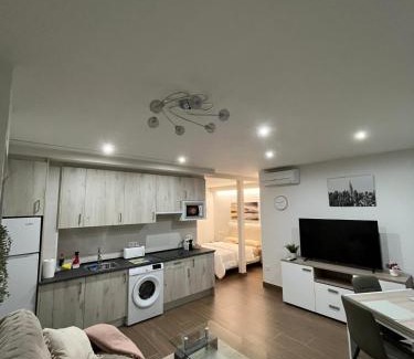 Barajas Apartment | Apartamento Barajas-aeropuerto Mercurio B