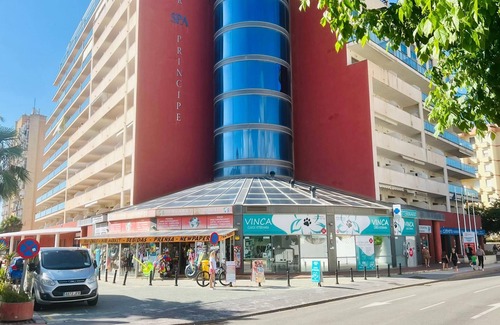 Benalmadena Costa Apartment | Apartamento Benalm Dena Pr Ncipe by At Home Costa