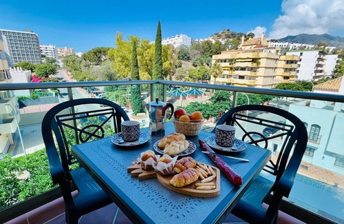 Benalmadena Costa Apartment | Apartamento Benalm Dena Pr Ncipe by At Home Costa