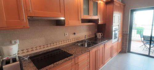Porto de Mos Apartment | Apartamento Buganvilia