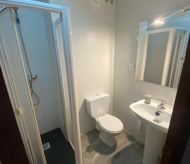 Pontedeume Apartment | Apartamento céntrico con vistas y cerca de playa