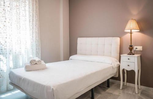 Granada City Center Apartment | Apartamento céntrico frente Villa Oniria