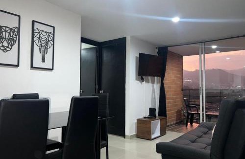 Guayabal Apartment | Apartamento cerca al poblado Con Excelente Vista