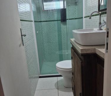 Pioneiros Apartment | Apartamento com Varanda Ampla, Garagem rotativa, a poucos metro da Praia