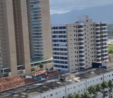 Mirim Apartment | Apartamento com Vista lateral para o Mar!