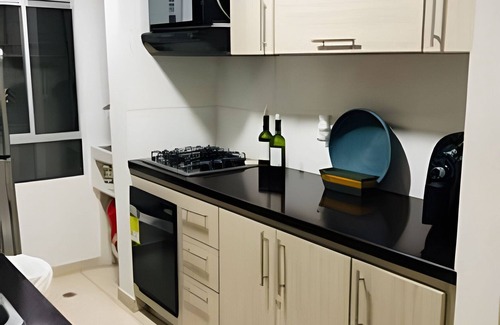 Cali Apartment | Apartamento con aire, hamaca, piscina y gym