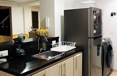 Cali Apartment | Apartamento con aire, hamaca, piscina y gym