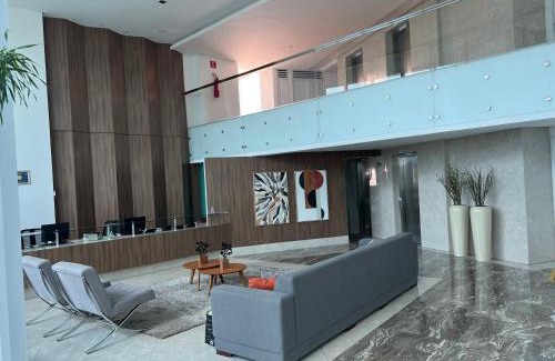 Juazeiro do Norte Apartment | Apartamento confortável, localização extra -recepção 24h- Varanda com vista panorâmica
