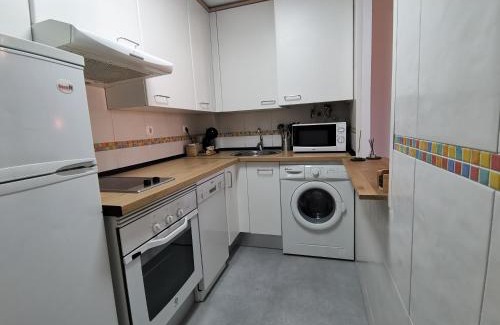 Rejas Apartment | Apartamento con garaje y piscina