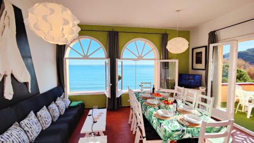 La Fosca Apartment | Apartamento con jardín a 11 metros de la playa. CG.