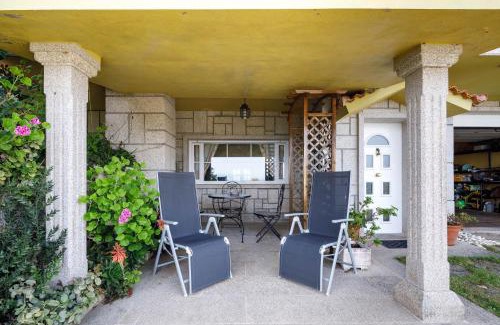Bueu Apartment | Apartamento con jardin en un chale