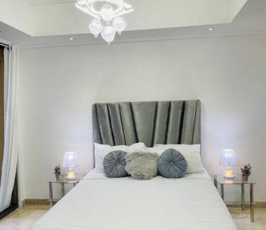 San Geronimo Apartment | Apartamento con vista mar La Paz en Malecón Santo Domingo