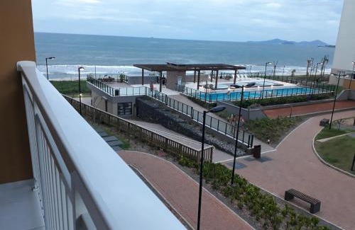 Barra Velha Apartment | Apartamento CONFORT CLUB FRENTE MAR completo.