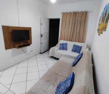 Guaratuba Apartment | APARTAMENTO COQUEIROS A 1 QUADRA DO MAR