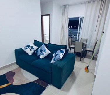 Ponta de Campina Apartment | Apartamento de 2 quartos - 900m da Praia!