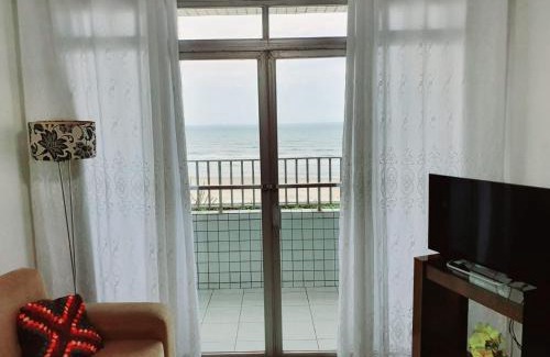 Guilhermina Apartment | Apartamento de frente para o mar Praia Grande SP