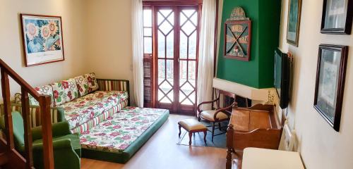 Alto do Capivari House | Apartamento Duplex em Campos do Jordão