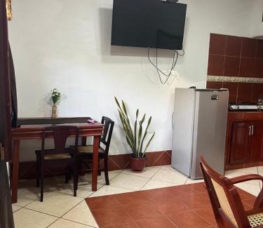Leon Apartment | Apartamento El Madroño