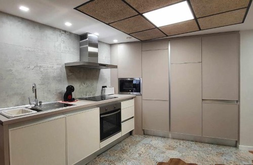 Zaragoza Old Town Apartment | Apartamento EL PILAR Céntrico, ascensor, cocina,