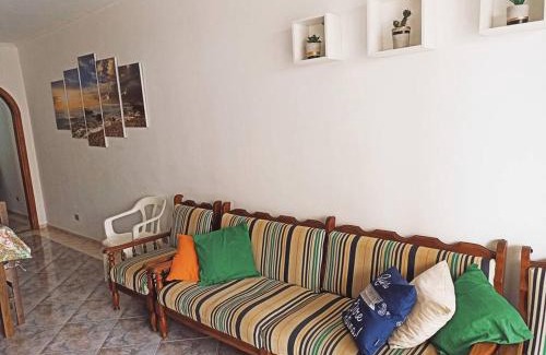 Guilhermina Apartment | Apartamento em frente ao mar