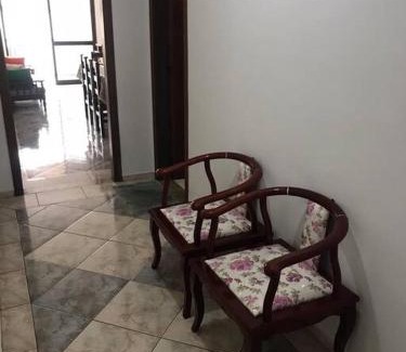 Guilhermina Apartment | Apartamento em frente ao mar