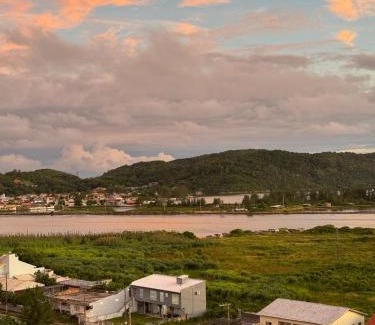 Laguna Apartment | Apartamento em Laguna SC
