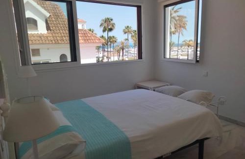Castillo de Sabinillas Apartment | APARTAMENTO EN LA PLAYA