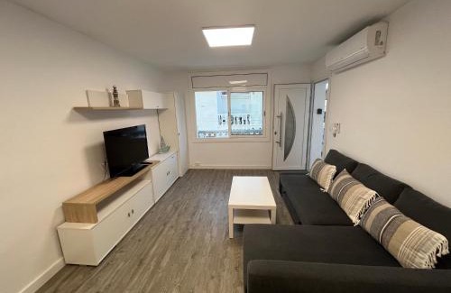 L'Escala Apartment | Apartamento en la playa. Free Parking. Free WiFi