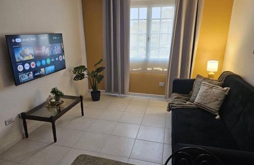 Barcelona Apartment | Apartamento en Nueva Barcelona, cerca de playas y comercios
