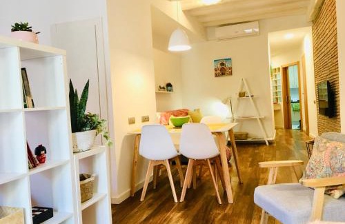 Old Town Apartment | Apartamento en plaza FORUM Centro Historico